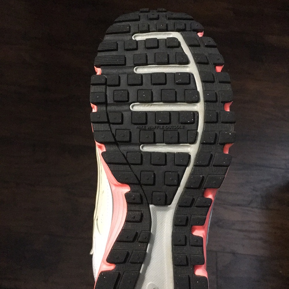 Nike Dual Fusion women's sneakers - Picture 7 of 8